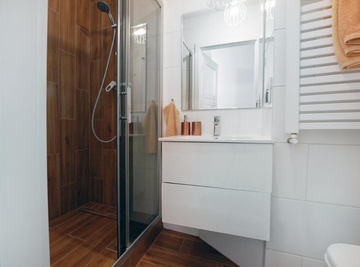 Duarte Apartamenty ヴロツワフ エクステリア 写真